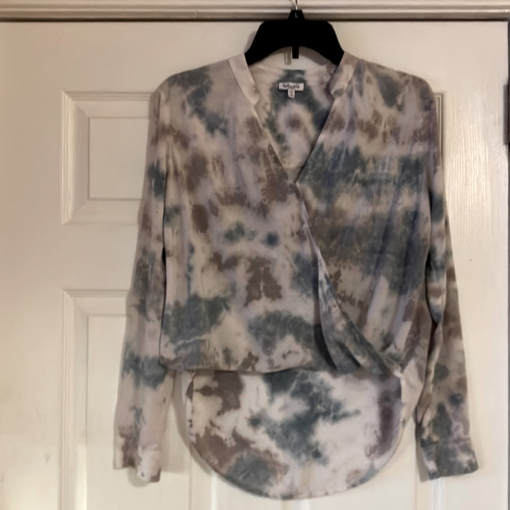 Splendid cross front blouse XS blue and grey print long sleeve boho revival